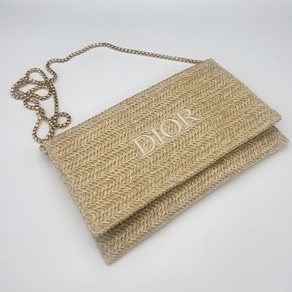 Brand new authentic Dior raffia wicker summer pouch from Dior Beauty - Picture 5 of 17